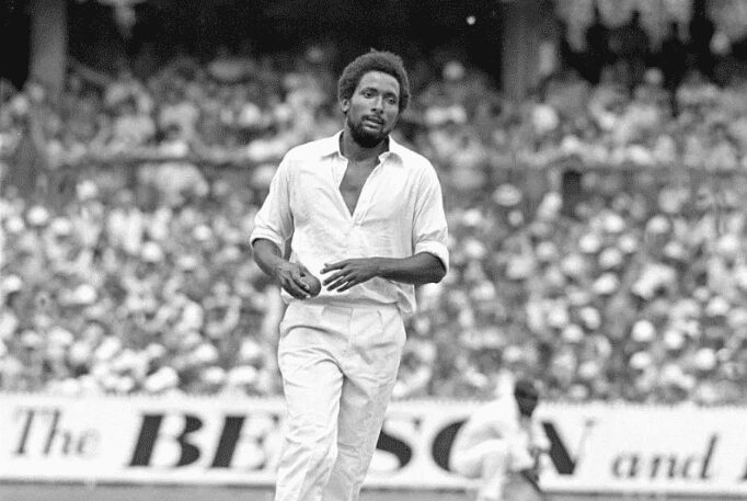 Andy Roberts