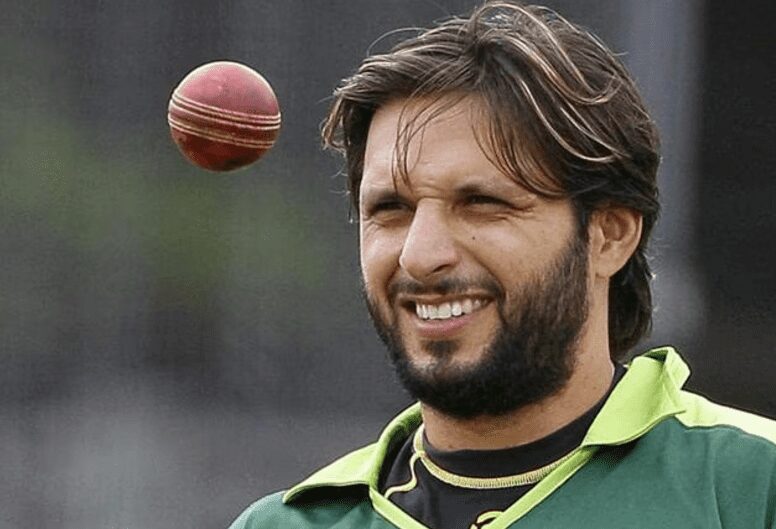 Shahid Afridi (Pakistan) Shahid Afridi (Pakistan)
