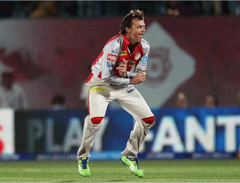 Adam Gilchrist (41 years, 185 days) Adam Gilchrist (41 years, 185 days)