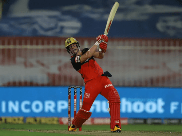 AB de Villiers' explosive 73 off 33 AB de Villiers' explosive 73 off 33