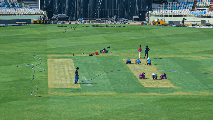 DC vs SRH Pitch Report DC vs SRH Pitch Report