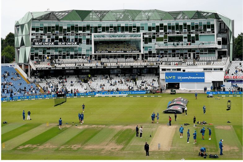 Headingley cricket stadiums in England Headingley cricket stadiums in England