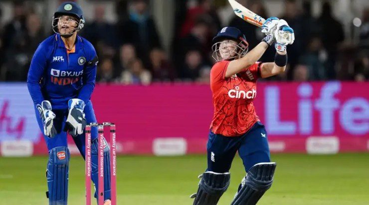 Watch in India W and England W Clash