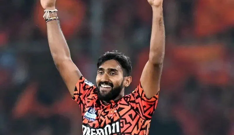 Eshan Malinga (Bowler) Eshan Malinga (Bowler)