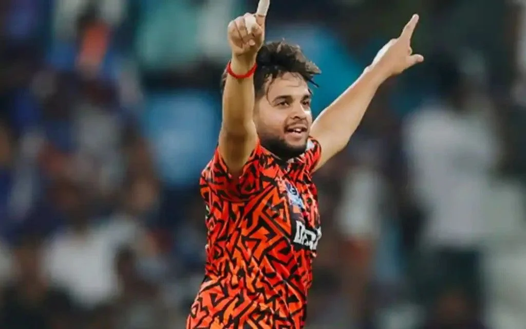 Harsh Dubey (Bowler) Harsh Dubey (Bowler)