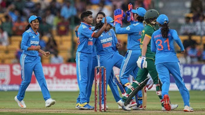 India-W vs South Africa-W Squad For 10th Match India-W vs South Africa-W Squad For 10th Match