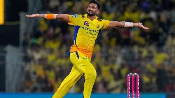 Khaleel Ahmed (Bowler) Khaleel Ahmed (Bowler)