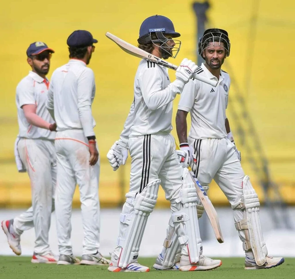 Vidarbha Earned A First Innings Lead Vidarbha Earned A First Innings Lead