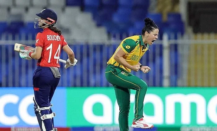 Winning and Toss Odds For England-W vs South Africa-W 4th Match Winning and Toss Odds For England-W vs South Africa-W 4th Match