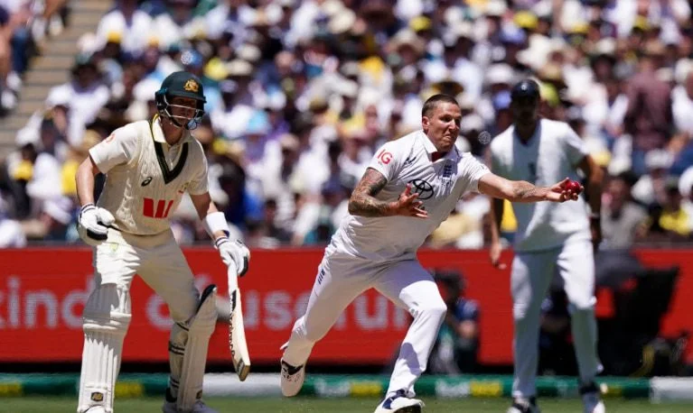 Australia's Second Innings Australia's Second Innings