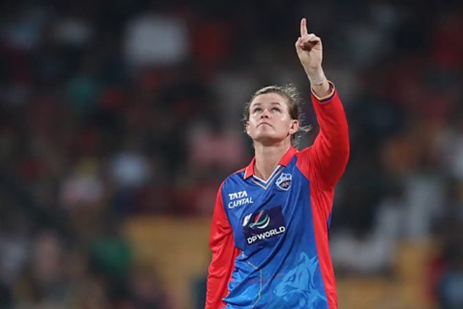 Jess Jonassen - Delhi's Missing Star (33 Wickets) Jess Jonassen - Delhi's Missing Star (33 Wickets)
