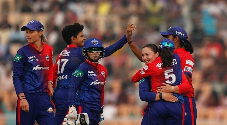 Nat Sciver-Brunt scored 80* against DC-W Nat Sciver-Brunt scored 80* against DC-W