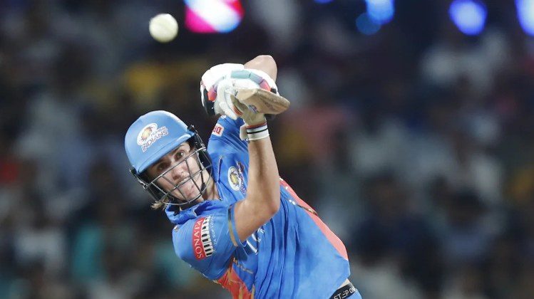 Nat Sciver-Brunt: INR 3.2 Crores Nat Sciver-Brunt: INR 3.2 Crores