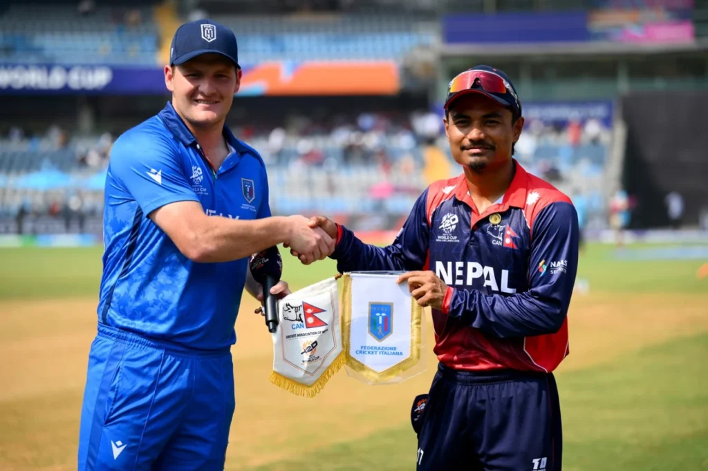 Harry Manenti and Rohit Paudel at the toss