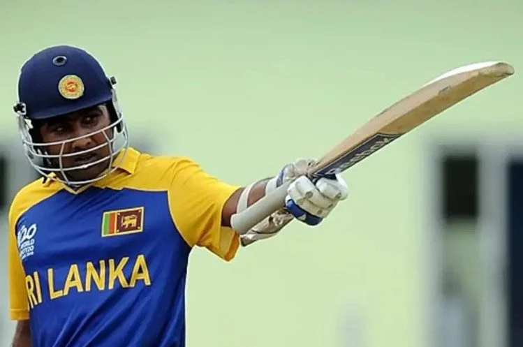 Mahela Jayawardene (100) Mahela Jayawardene (100)