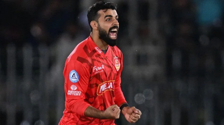 Shadab Khan Enters Decade with Islamabad United Shadab Khan Enters Decade with Islamabad United