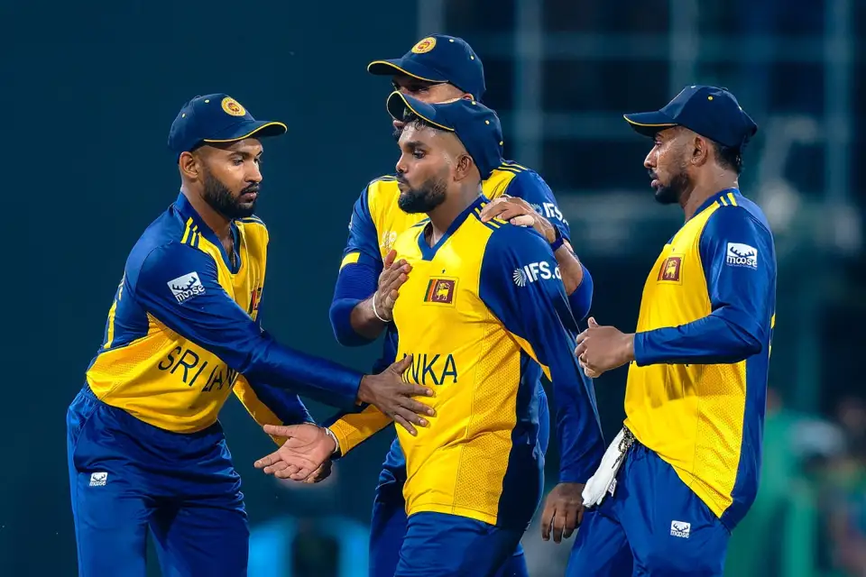 Wanindu Hasaranga castled Ross Adair despite an injury Wanindu Hasaranga castled Ross Adair despite an injury