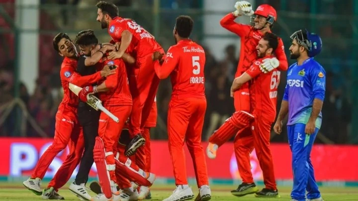 Lahore Qalandars vs Islamabad United, moment of head to head Lahore Qalandars vs Islamabad United, moment of head to head